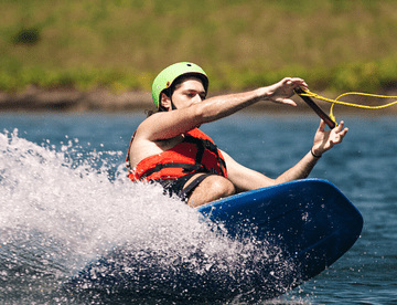 wakeboarding water sport bali